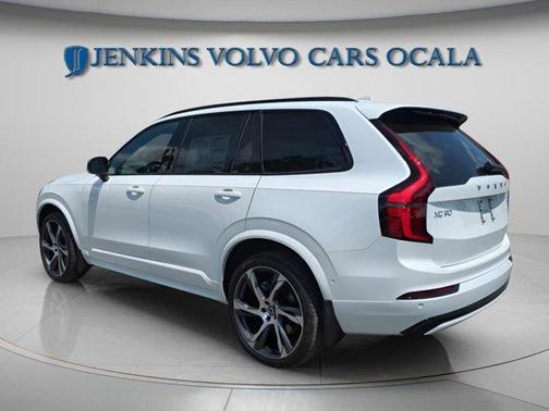2026 Volvo XC90 B6 Ultra Dark Theme 7-Seater