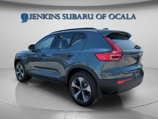 2026 Volvo XC40 B5 Plus