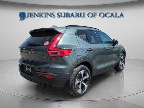 2026 Volvo XC40 B5 Plus