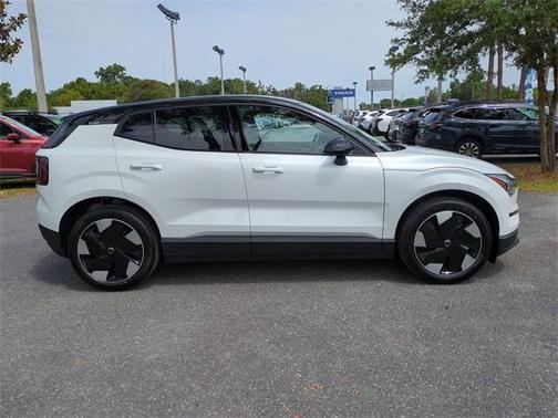 2025 Volvo EX30 Twin Motor Ultra