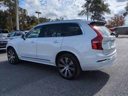 2025 Volvo XC90 B6 Plus 7-Seater