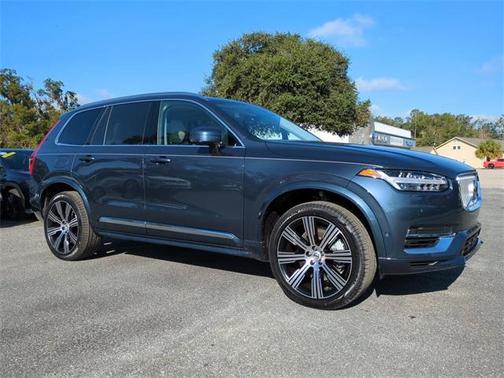 2025 Volvo XC90 Plug-In Hybrid T8 Plus 7-Seater