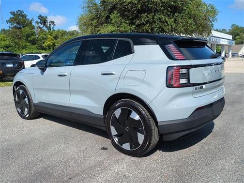 2025 Volvo EX30 Twin Motor Plus