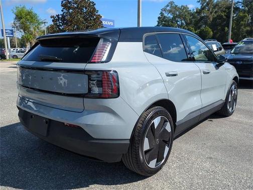 2025 Volvo EX30 Twin Motor Plus