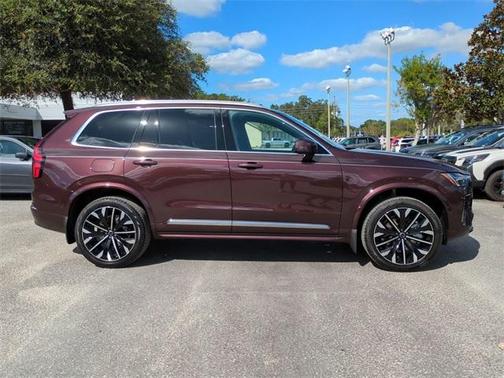 2026 Volvo XC90 B6 Plus 6-Seater