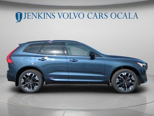 Denim Blue Metallic 2026 Volvo XC60 B5 Plus