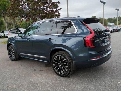 2026 Volvo XC90 B6 Ultra 7-Seater