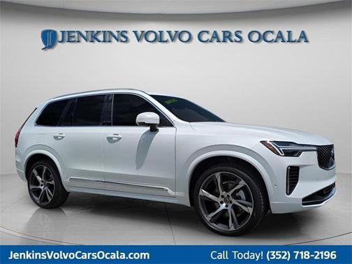 2025 Volvo XC90 B6 Ultra