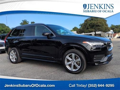 2022 Volvo XC90 T5 Momentum 7 Passenger