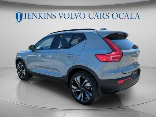 Gray Metallic 2026 Volvo XC40 B5 Ultra