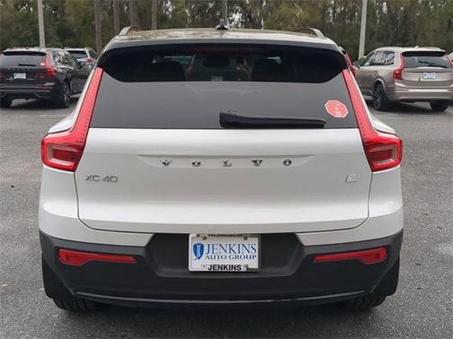 2024 Volvo XC40 Recharge Pure Electric Twin Ultimate