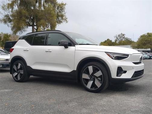 2024 Volvo XC40 Recharge Pure Electric Twin Ultimate