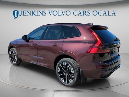 2026 Volvo XC60 Plug-In Hybrid T8 Plus