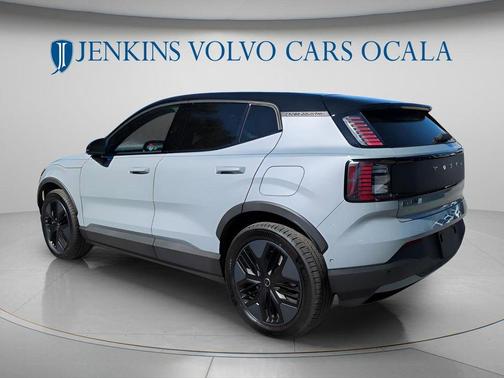 Gray Metallic 2026 Volvo EX30 TWIN MOTOR CROSS COUNTRY ULTRA