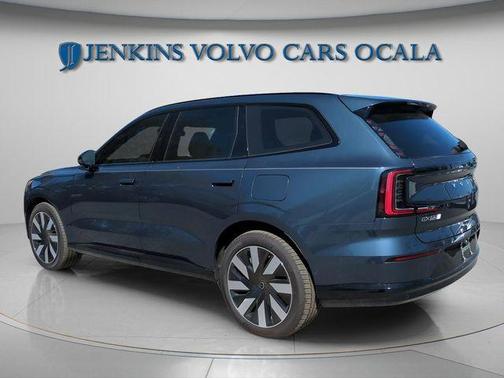 2025 Volvo EX90 Twin Motor Performance Ultra