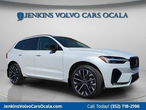 2026 Volvo XC60 B5 Ultra