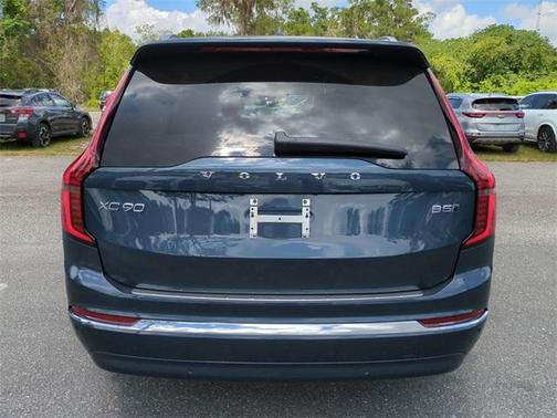 2025 Volvo XC90 B5 Plus 7-Seater