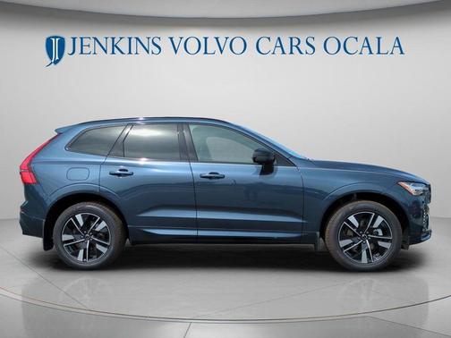 Denim Blue Metallic 2026 Volvo XC60 B5 Plus