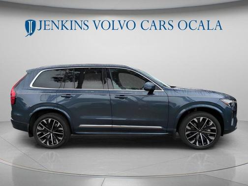 Denim Blue Metallic 2026 Volvo XC90 B6 Plus 7-Seater