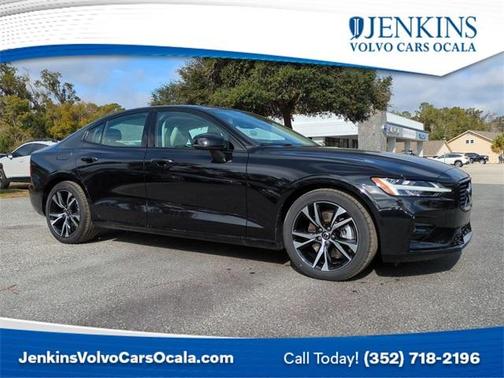 2025 Volvo S60 B5 Core