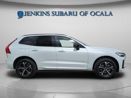 2026 Volvo XC60 B5 Core