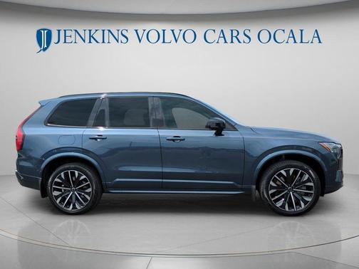 Denim Blue Metallic 2026 Volvo XC90 Plug-In Hybrid T8 Ultra Dark Theme 6-Seater