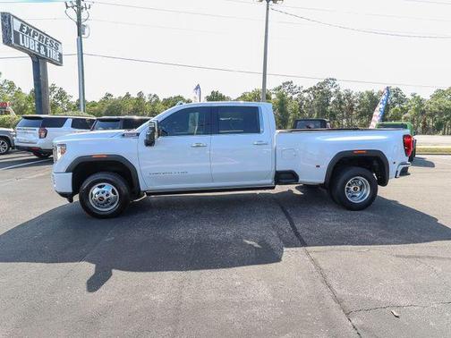 Summit White 2022 GMC Sierra 3500 Denali