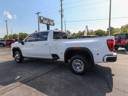Summit White 2022 GMC Sierra 3500 Denali