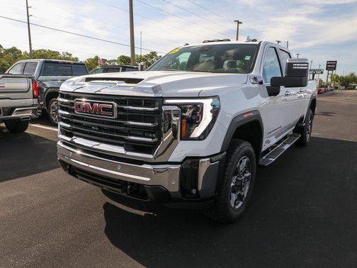 2025 GMC Sierra 2500 SLT