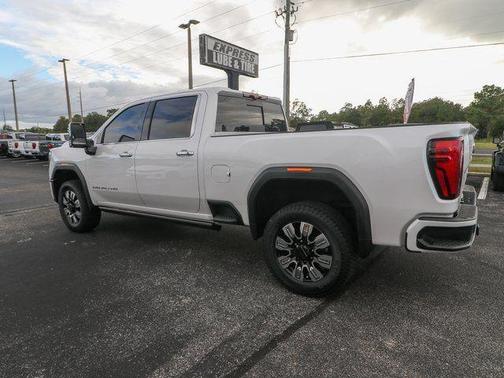 2024 GMC Sierra 3500 Denali