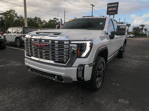 2024 GMC Sierra 3500 Denali