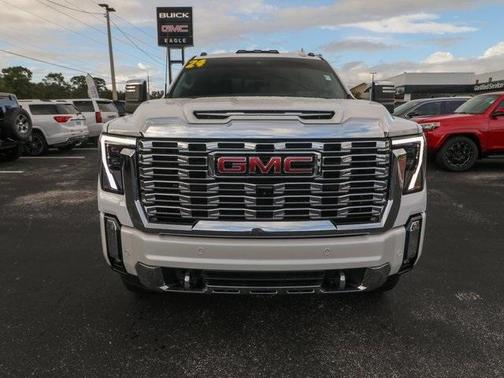 2024 GMC Sierra 3500 Denali