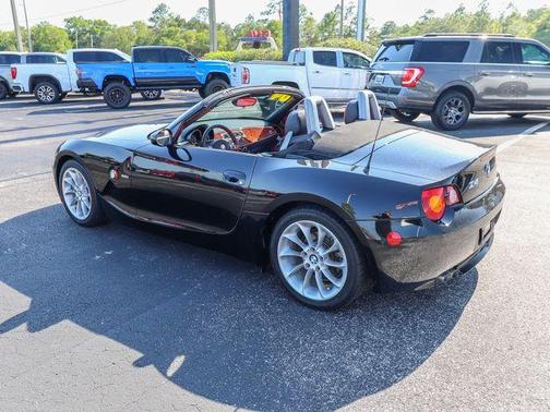 Black 2004 BMW Z4 2.5i Roadster