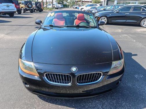 Black 2004 BMW Z4 2.5i Roadster