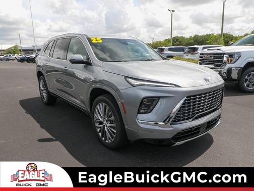 2025 Buick Enclave Avenir