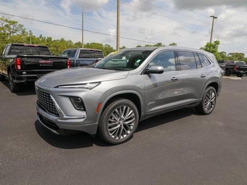 2025 Buick Enclave Avenir