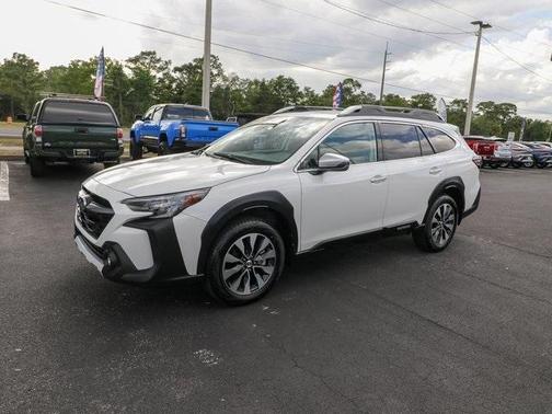 2025 Subaru Outback Touring