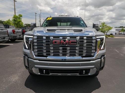 2025 GMC Sierra 2500 Denali