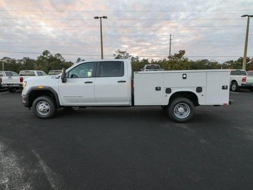 2026 GMC Sierra 3500 Pro