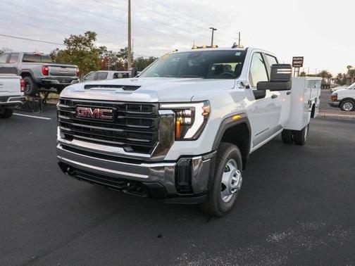 2026 GMC Sierra 3500 Pro