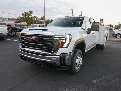 2026 GMC Sierra 3500 Pro