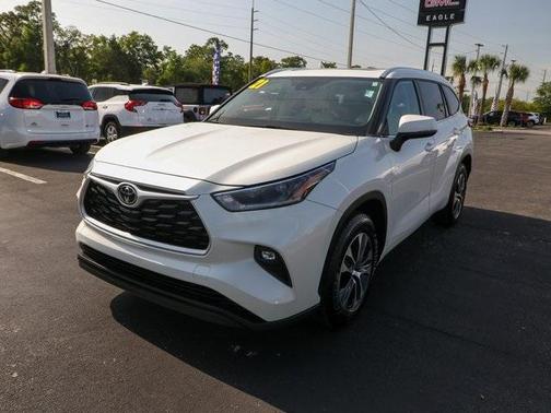 2021 Toyota Highlander XLE