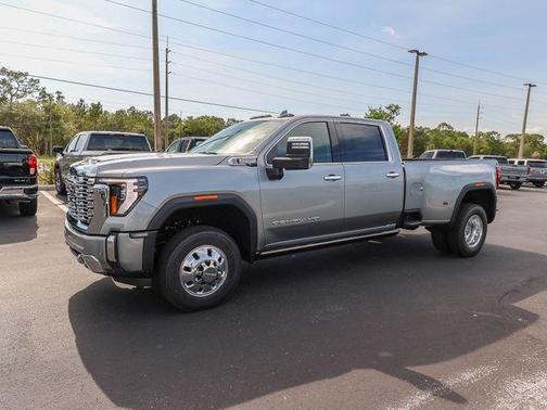 Sterling 2026 GMC Sierra 3500 Denali