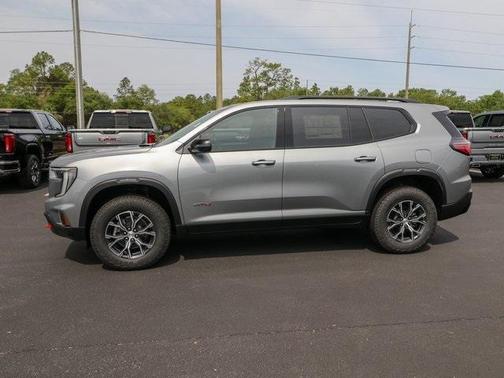 2025 GMC Acadia AT4
