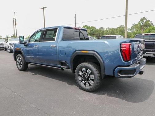 2025 GMC Sierra 2500 Denali