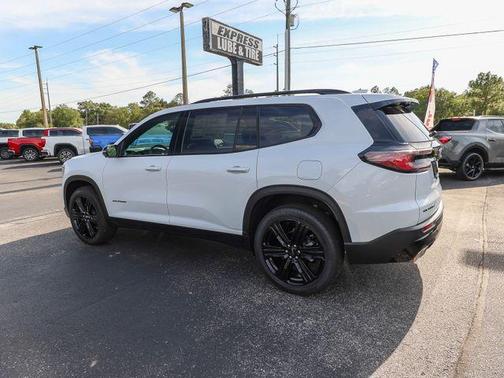 Glacier White 2026 GMC Acadia Elevation