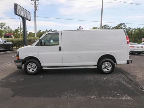 2023 GMC Savana 2500 Work Van