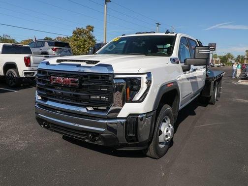 2026 GMC Sierra 3500 Pro