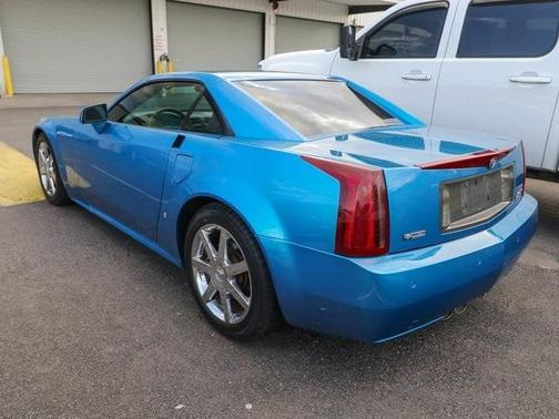 2008 Cadillac XLR