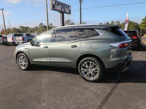 2023 Buick Enclave Premium